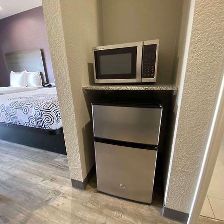 Surestay Plus Hotel By Best Western Ада Экстерьер фото