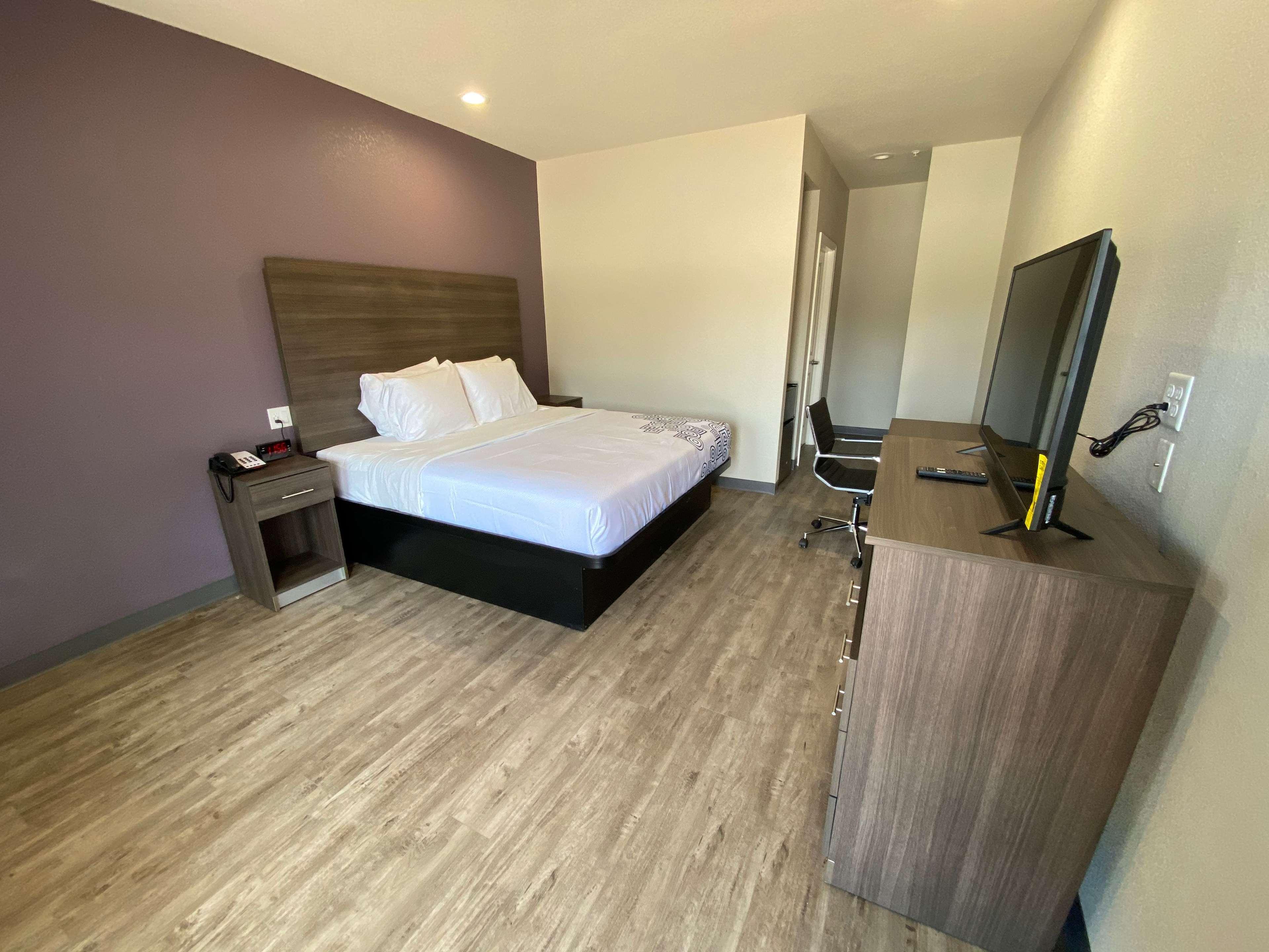 Surestay Plus Hotel By Best Western Ада Экстерьер фото
