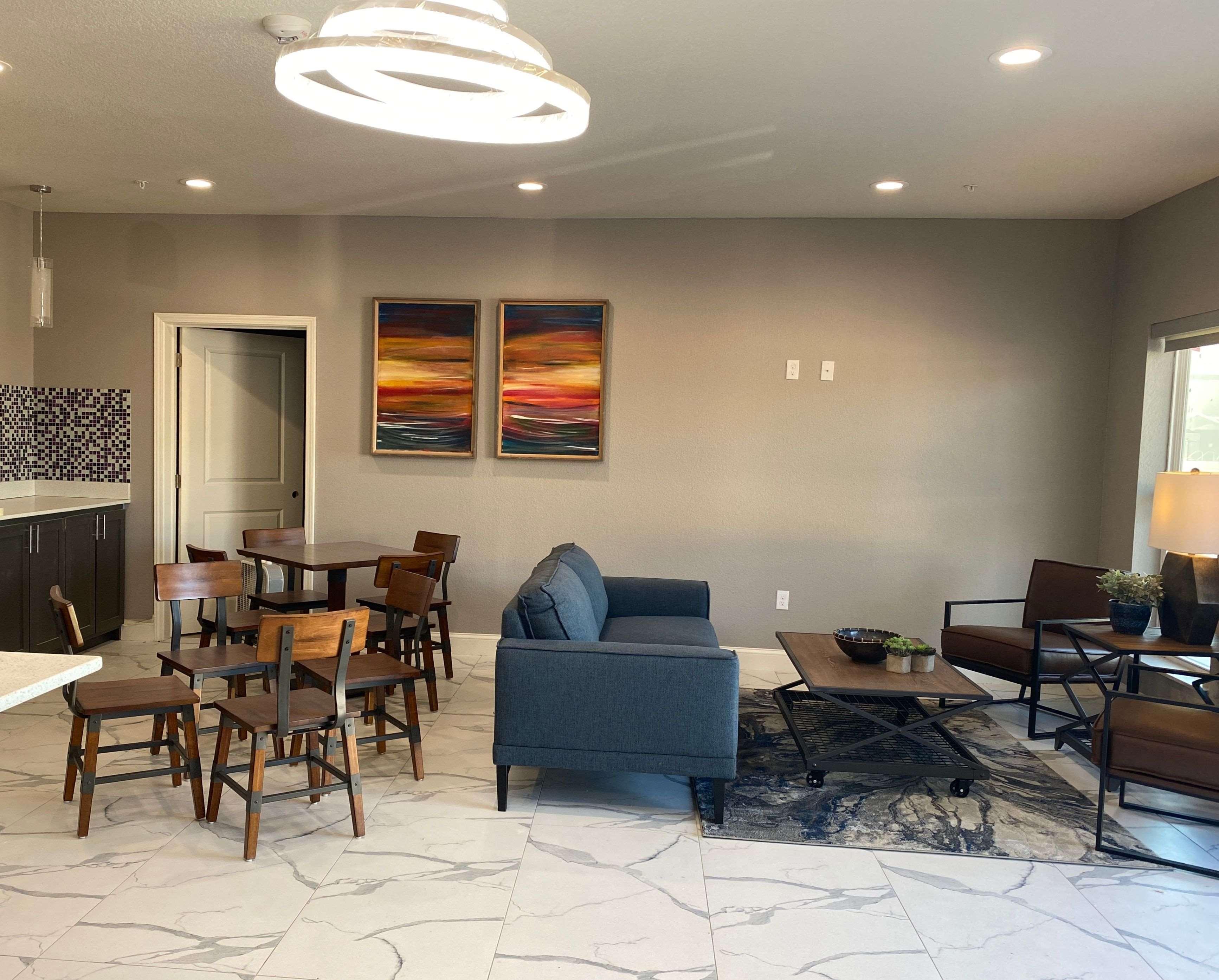 Surestay Plus Hotel By Best Western Ада Экстерьер фото