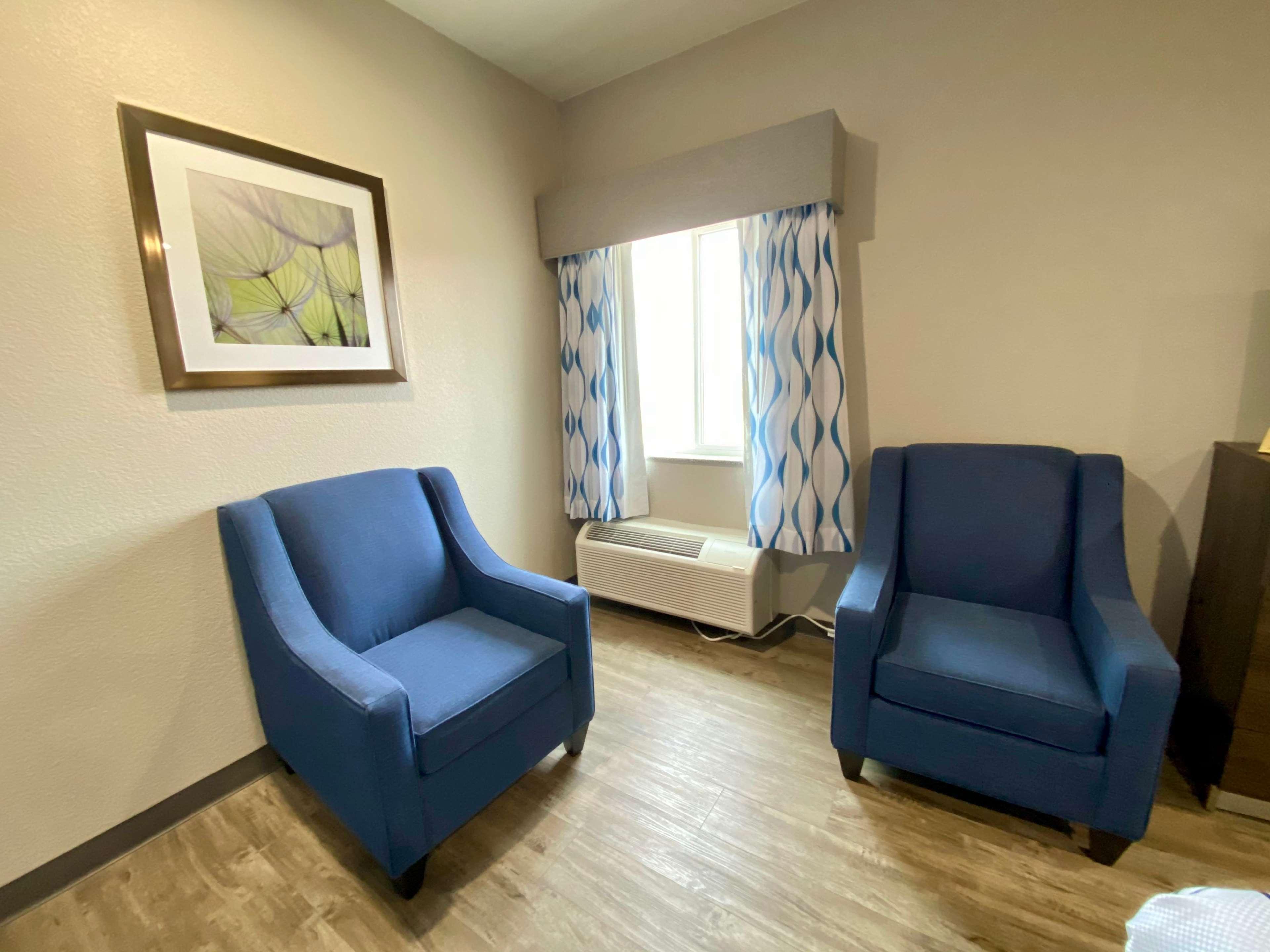Surestay Plus Hotel By Best Western Ада Экстерьер фото